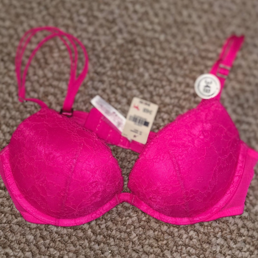 Victoria secret pump up bra